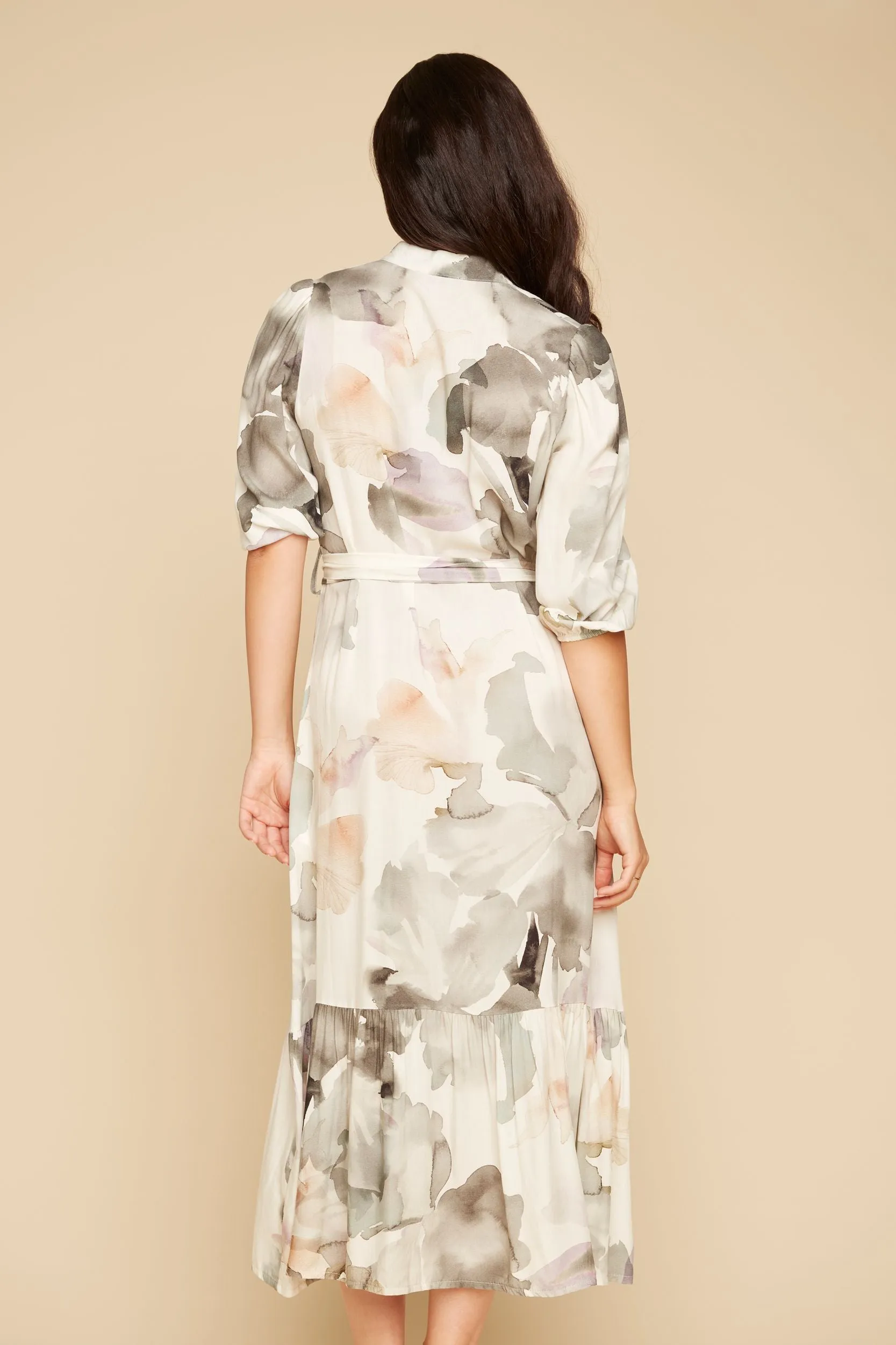 A SPRINGTIME WALTZ DRESS