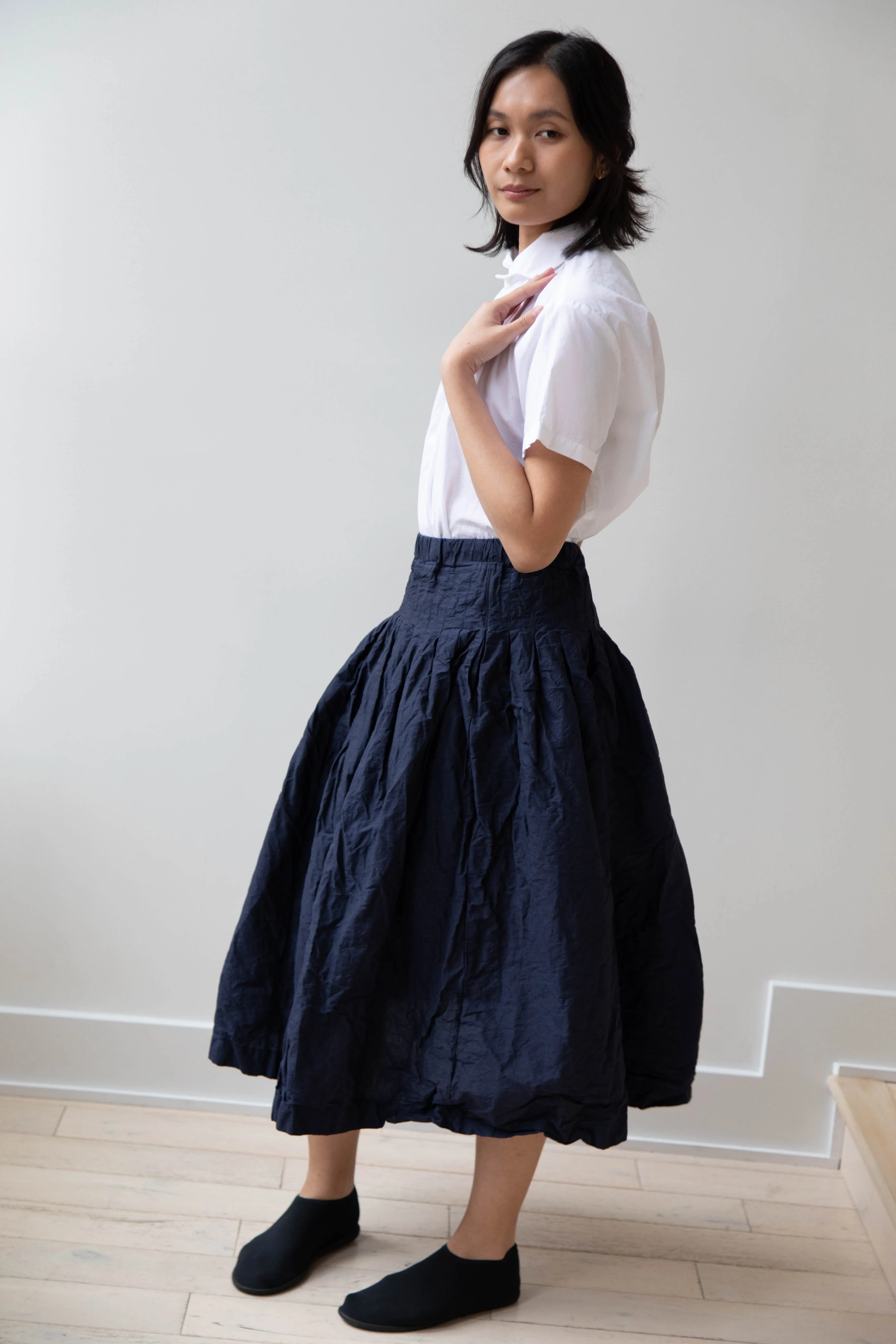Bergfabel | Farmer Skirt in Navy Cotton Linen Crinkle