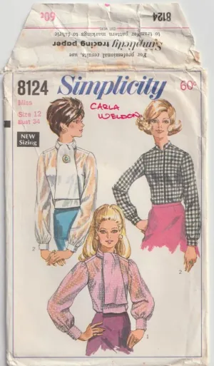 Blouse With Tie Neck or Standing Collar - Bust 86 cm -  Vintage Pattern - Simplicity 8124 - 1969