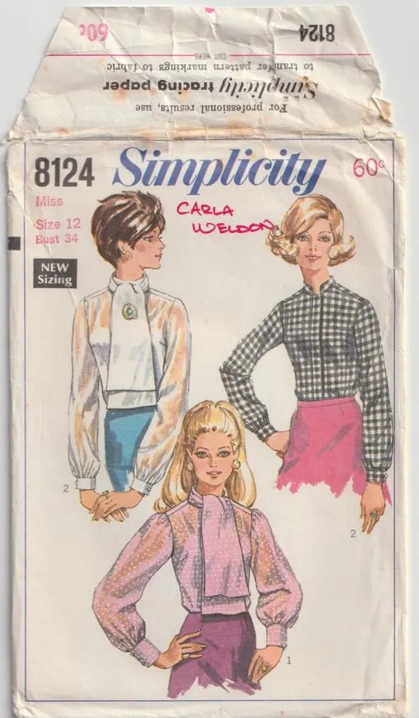 Blouse With Tie Neck or Standing Collar - Bust 86 cm -  Vintage Pattern - Simplicity 8124 - 1969
