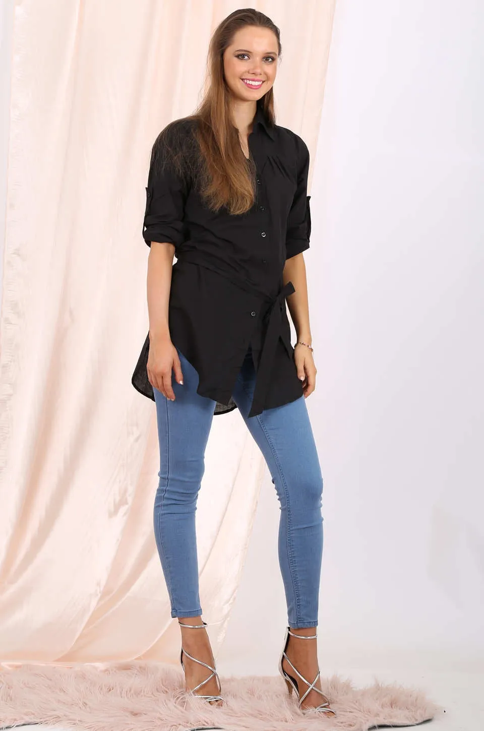 Callie long shirt in black