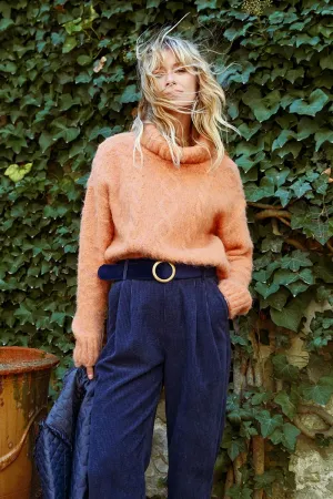CHUNKY KNIT CABLE SWEATER