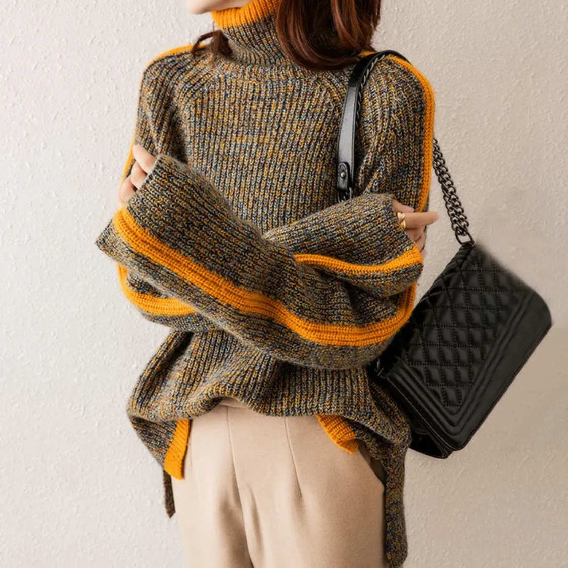 DIANA | ELEGANT KNITTED TURTLENECK