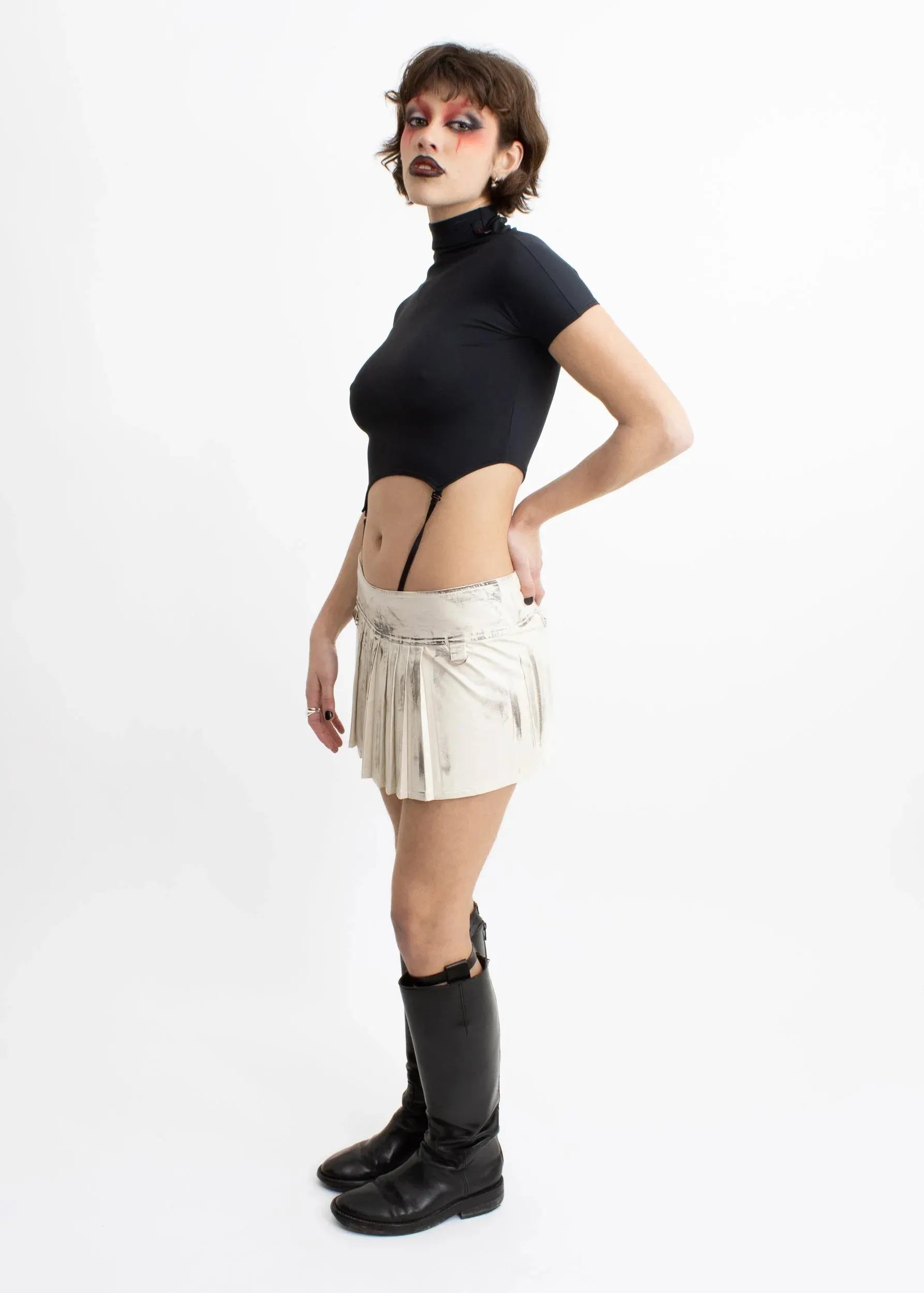 Dirty pleated faux leather mini skirt
