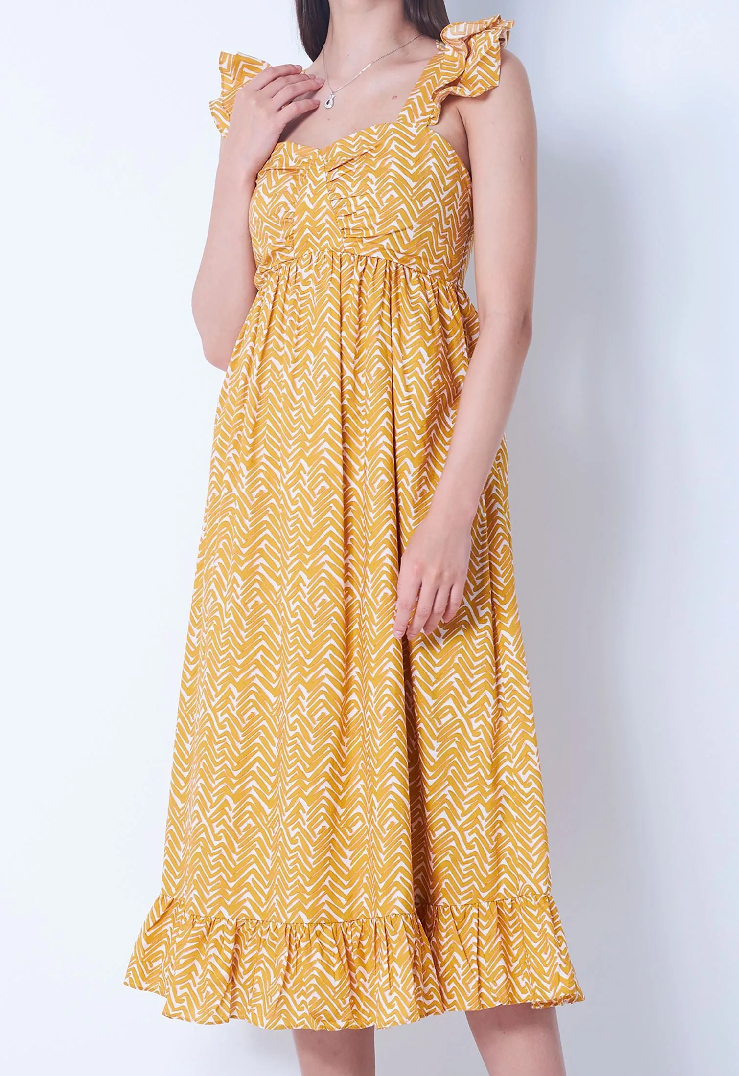 Ditsy Zigzag Flutter Sleeve Dress