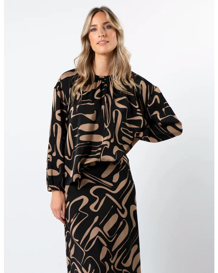 Emmanuel Blouse - Black Geo