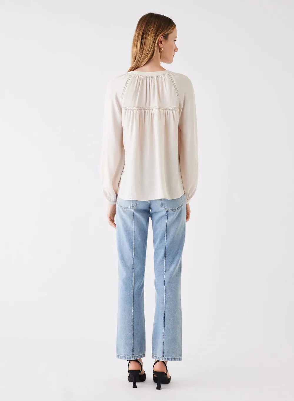 Esmaee Compass Blouse | Creme