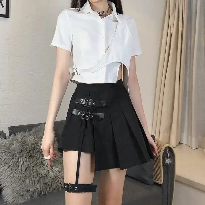 Gothic Pleated Skirt - Black