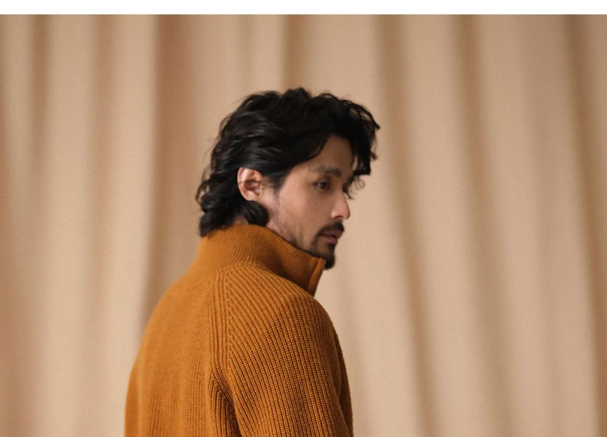 Heavy Wool Zip-Up Cardigan
