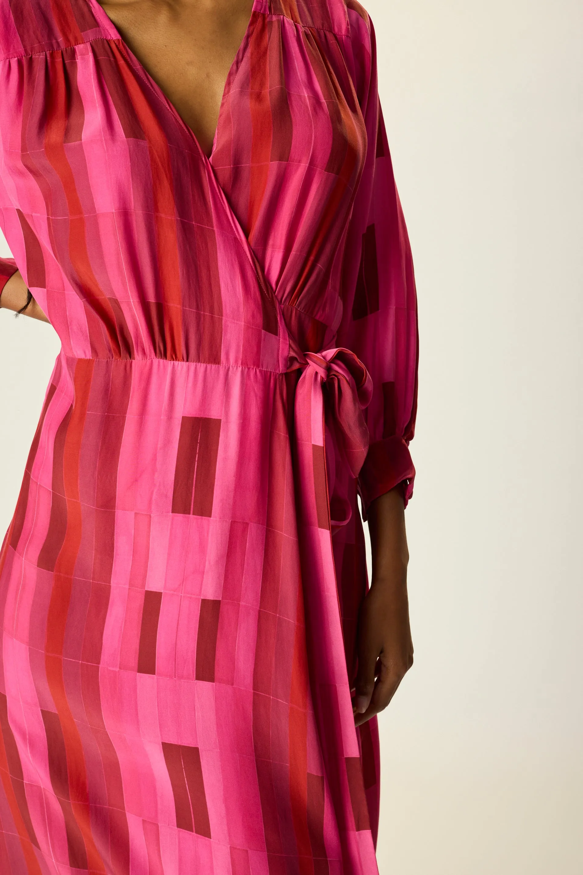 KATE LONG SLEEVE MAXI
