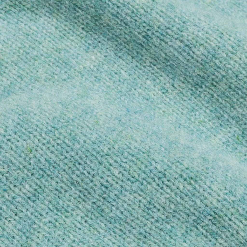 Laurence J. Smith Super Soft Seamless Crew Neck Pullover Fauna