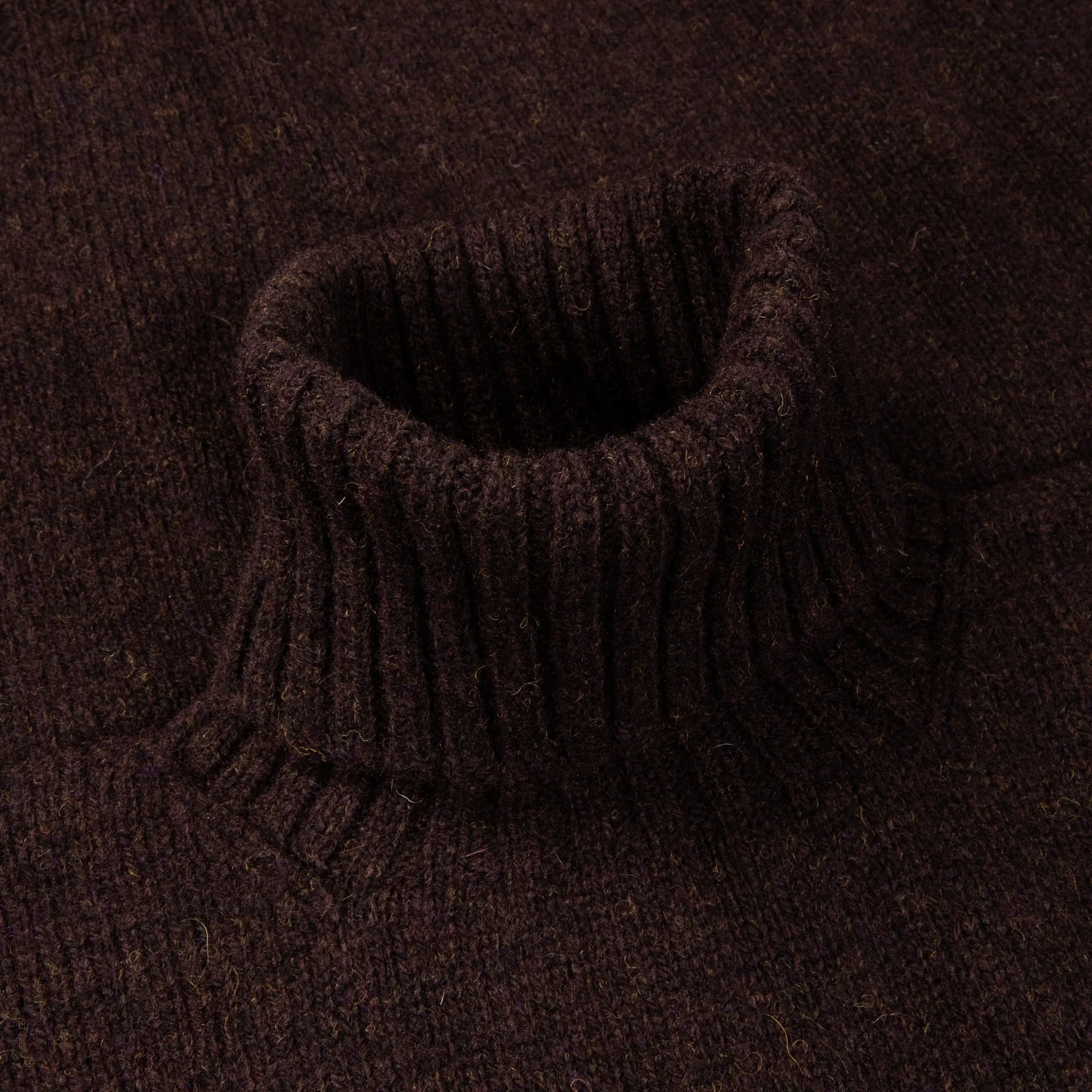 Laurence J. Smith Super Soft Seamless Roll Neck Pullover Truffle
