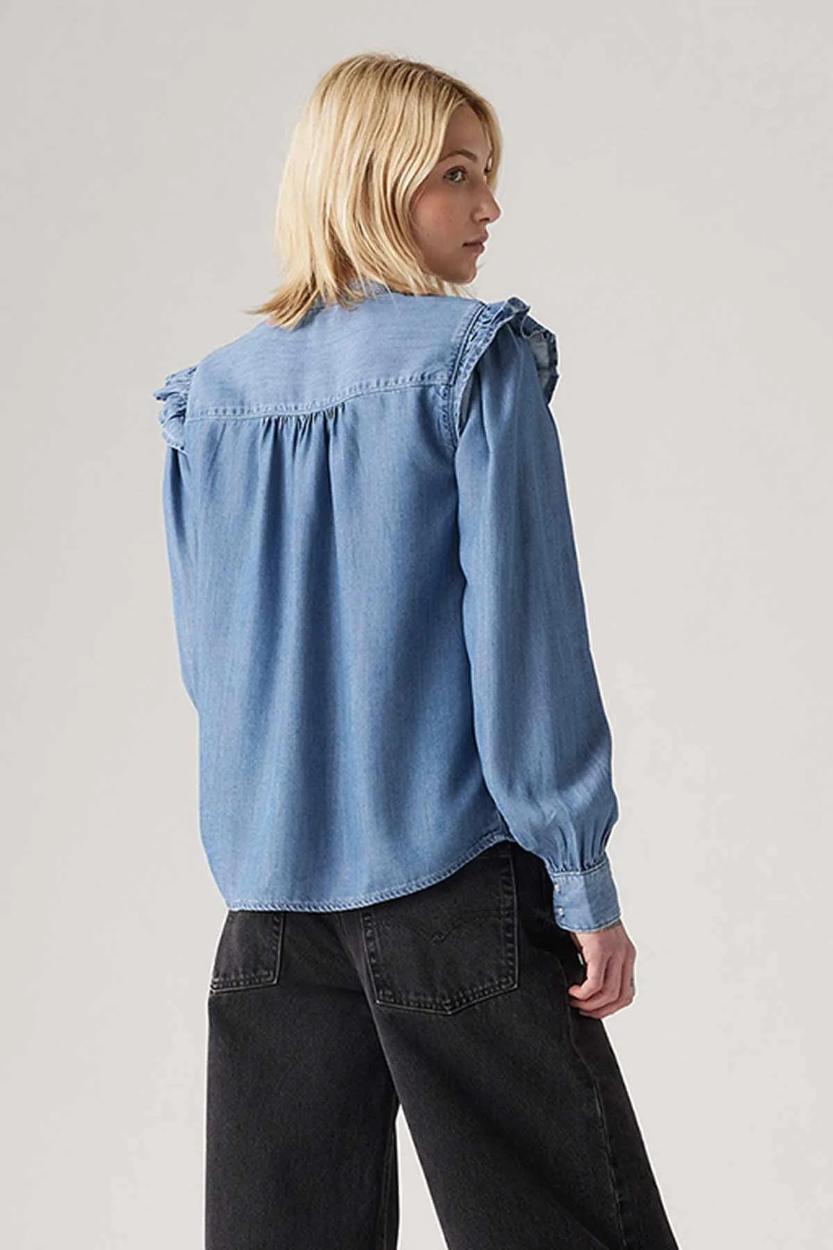 Levi's