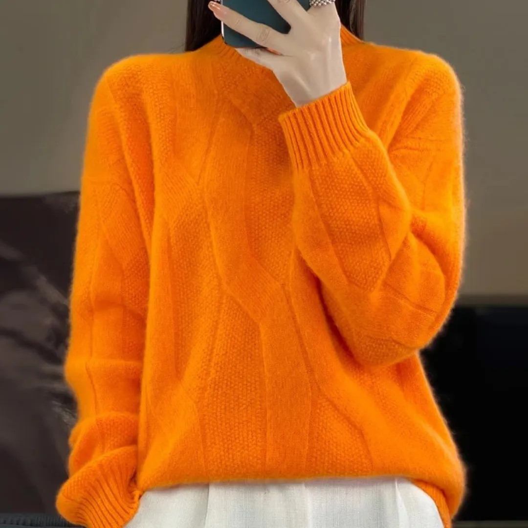 LÉNA - Elegant SWEATER