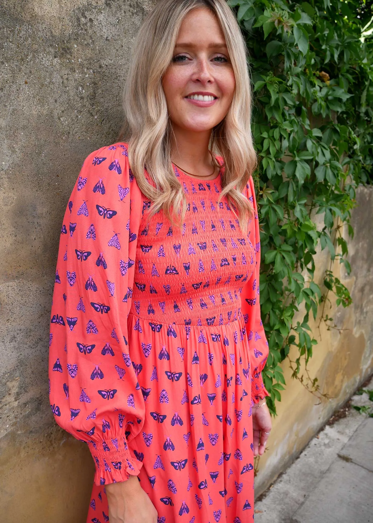 Night Butterfly EcoVero Shirred Midi Dress (Coral)