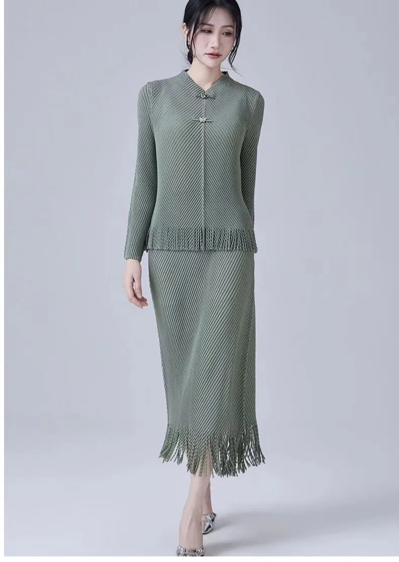Pleated & Tassel 2 Pieces Long Sleeve Buttons & Midi-Skirt