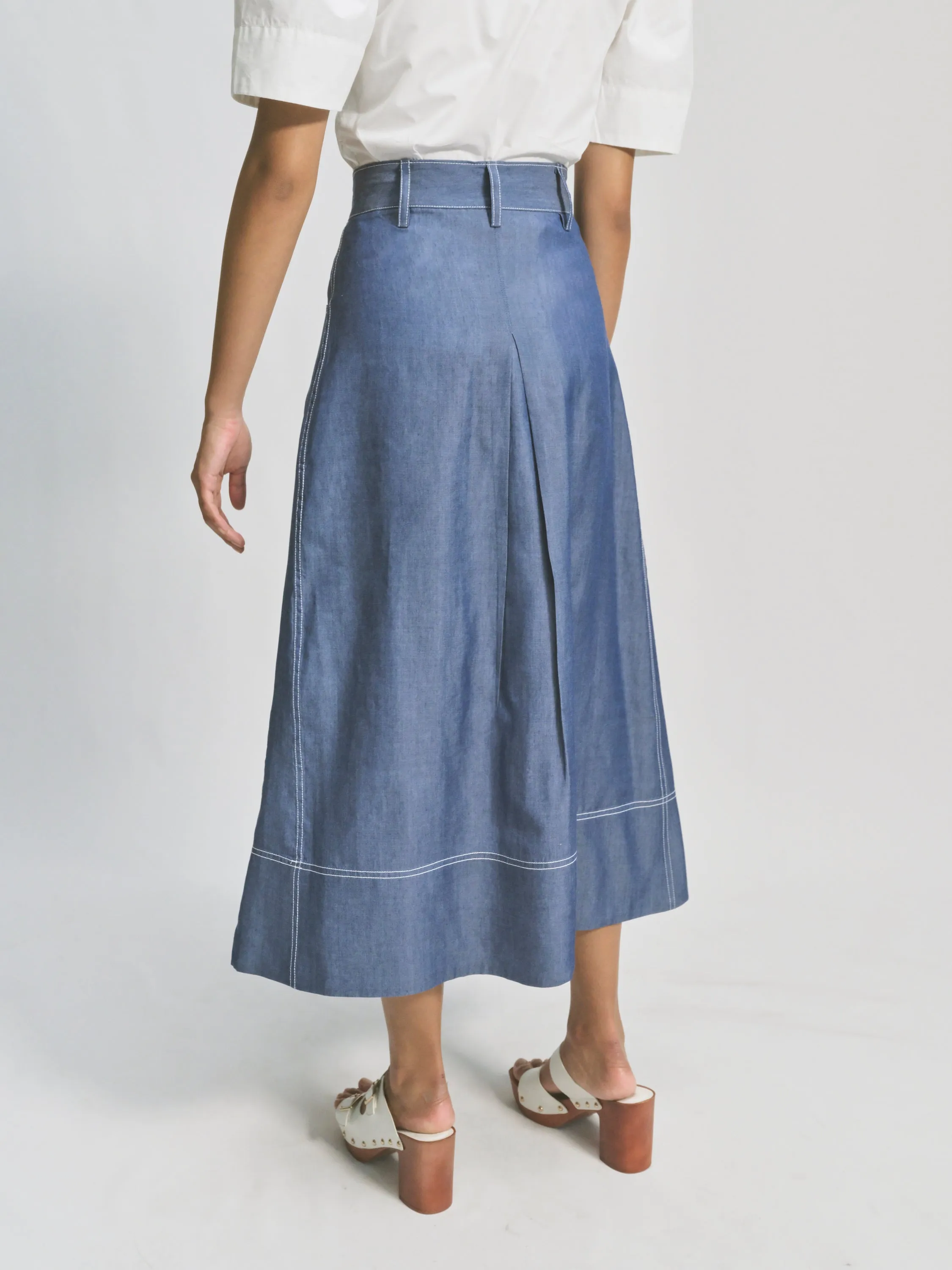 PLEATED DENIM SKIRT