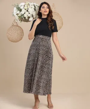 Pleated Floral Printed Black Skirt