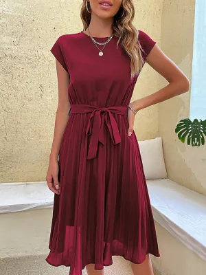 Pleated Midi Dress with Belted Waist and Round Neck