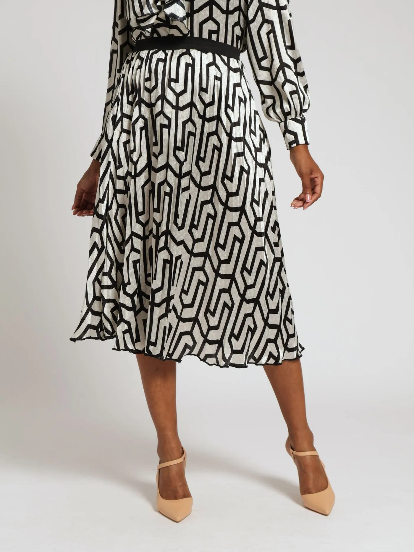 Pleated Midi Skirt - Black/Beige