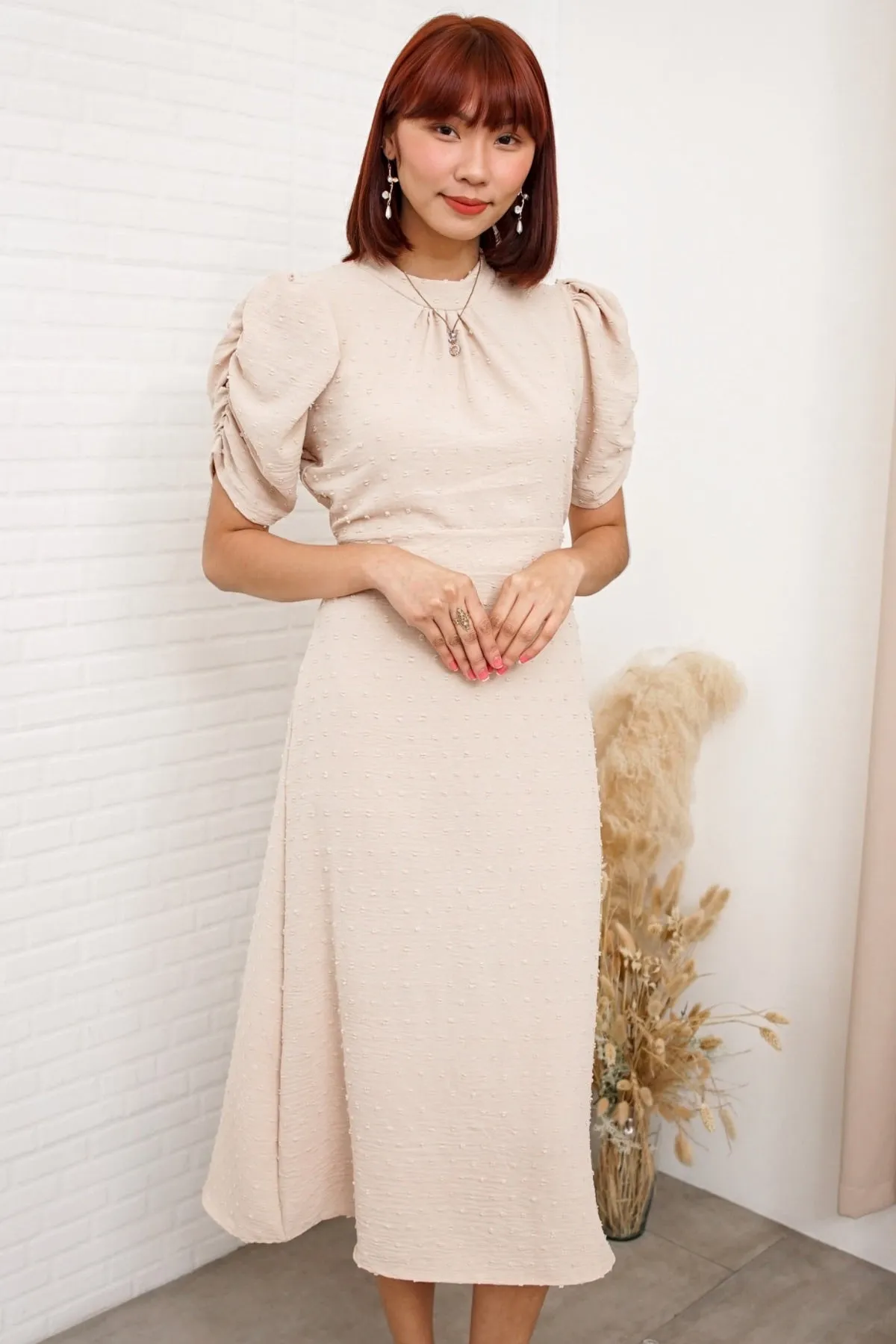 REIGN Puff-Sleeve Dobby Dot Midi Dress (Cream Beige)