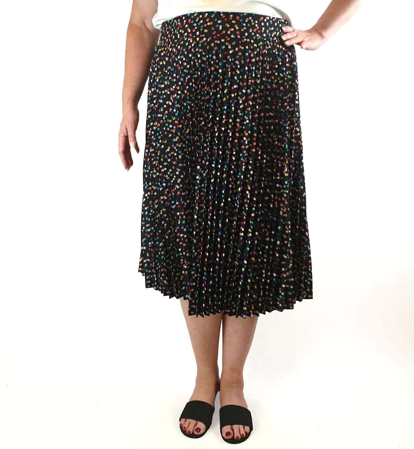 Review black confetti print skirt size 16
