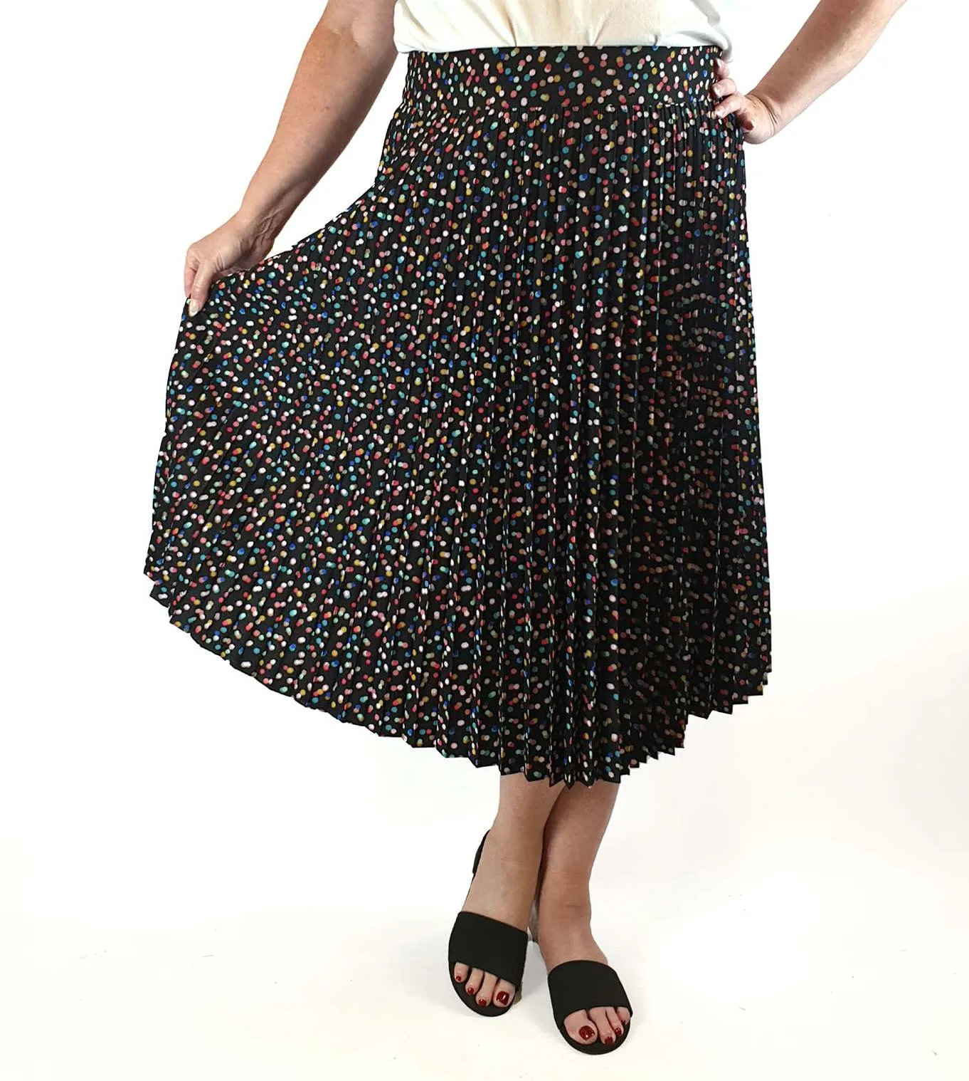 Review black confetti print skirt size 16