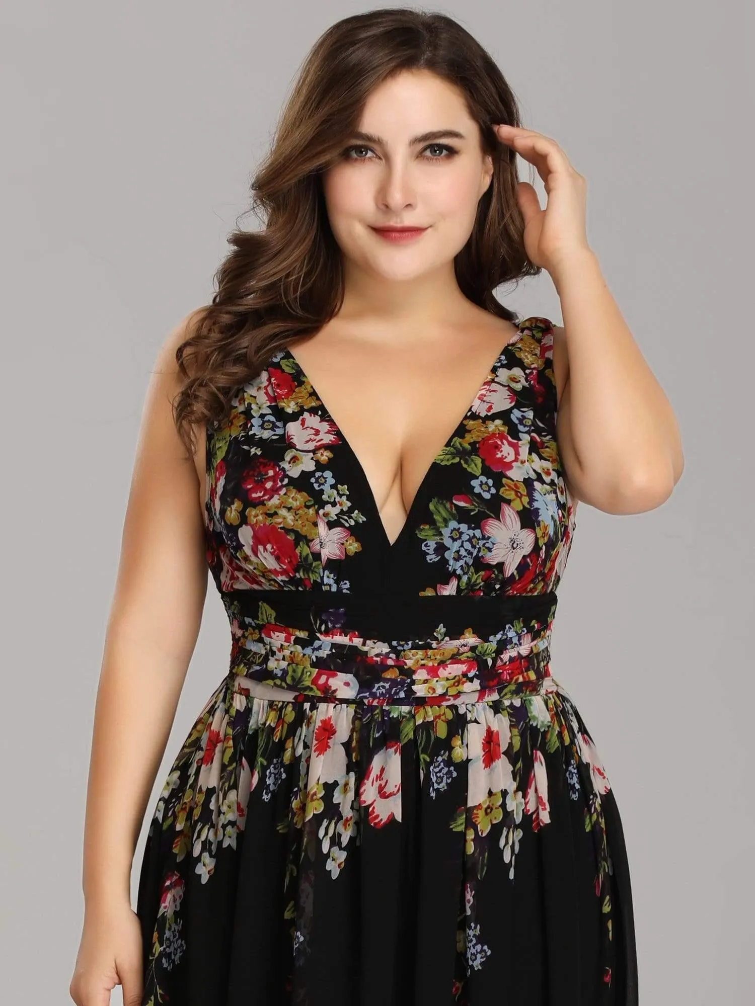 Robes de soirée Grande Taille Semi-Formelle Chiffon à Col V sans Manches