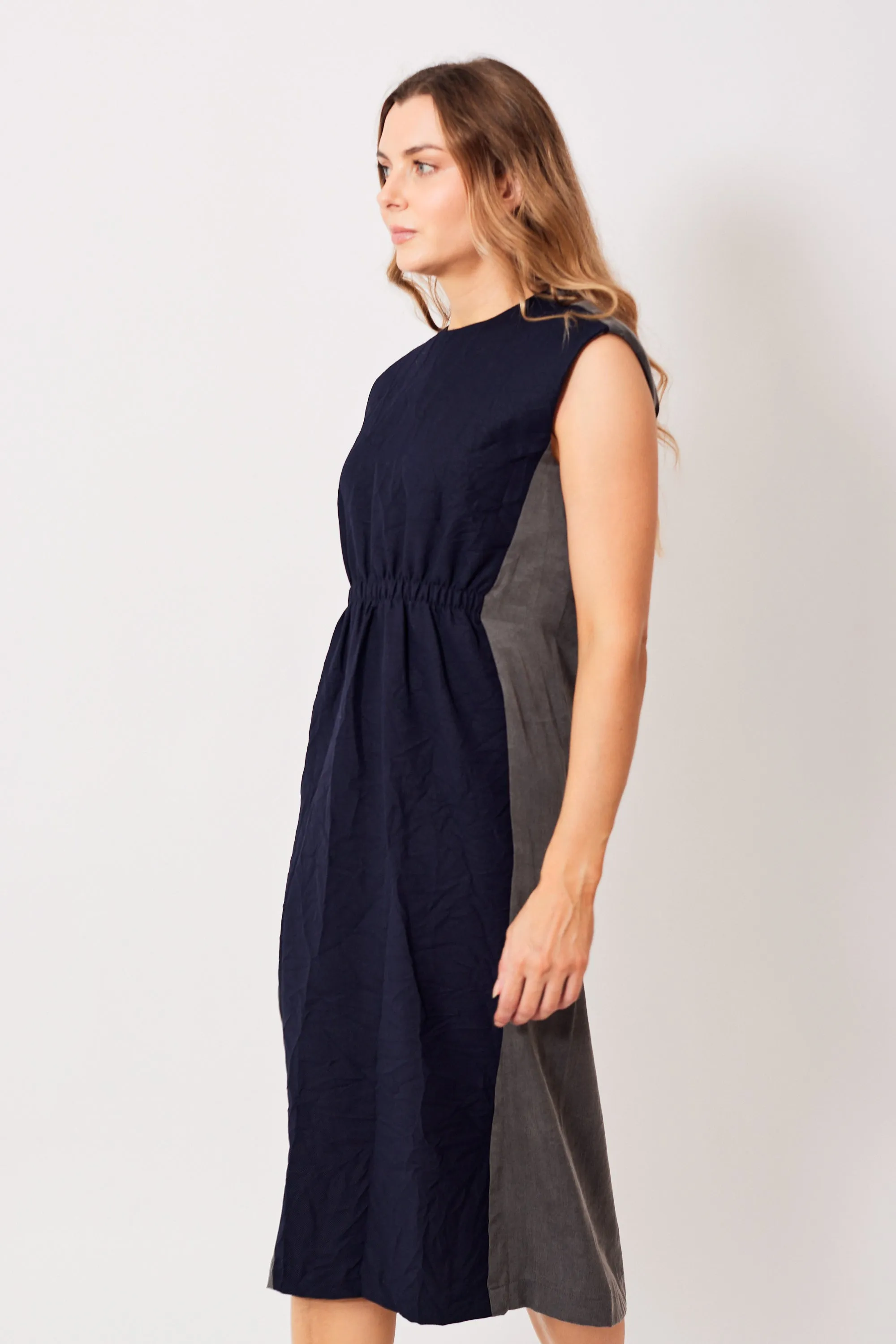 Tela Robin Dress