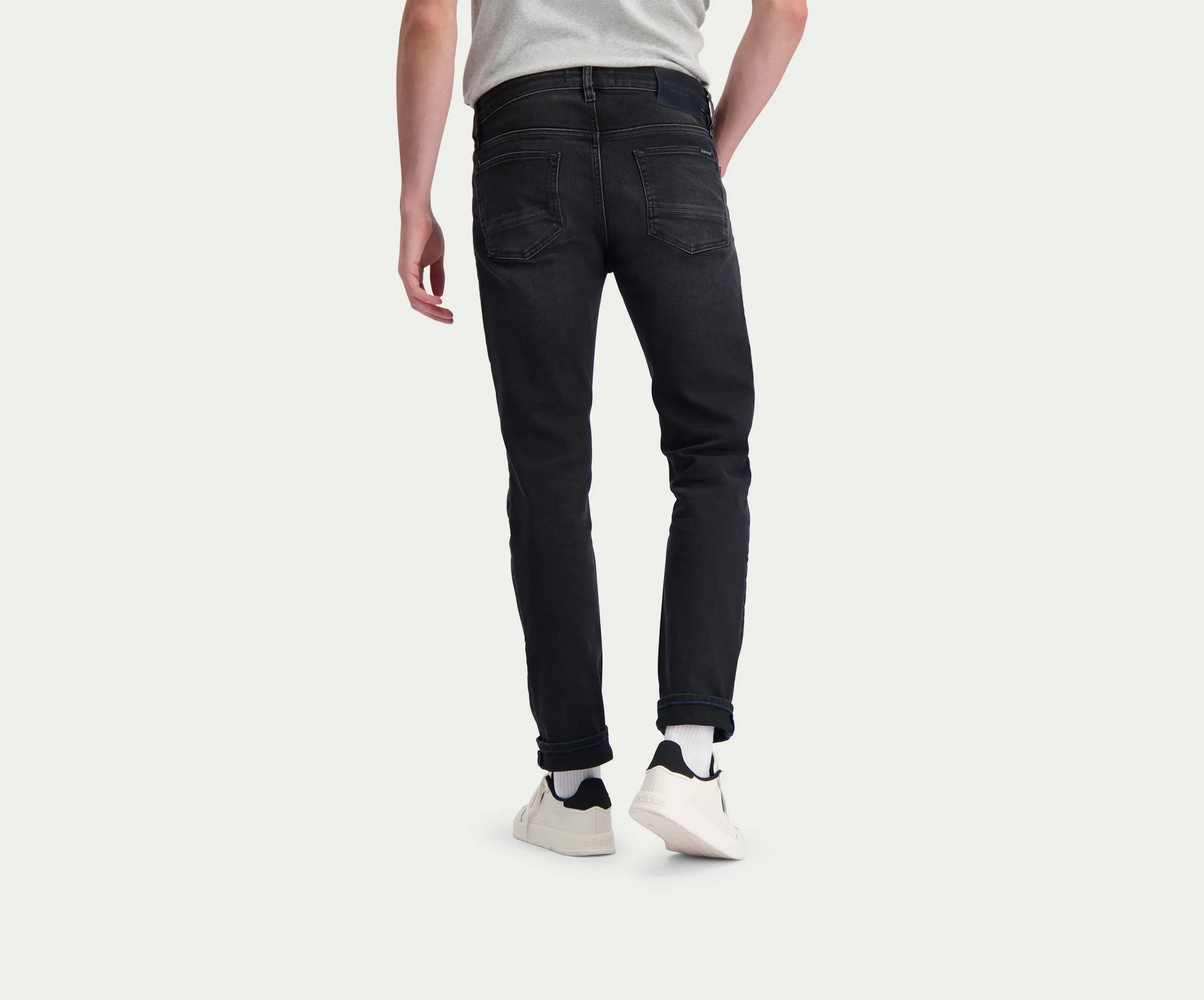 The N01 Slim Black Used