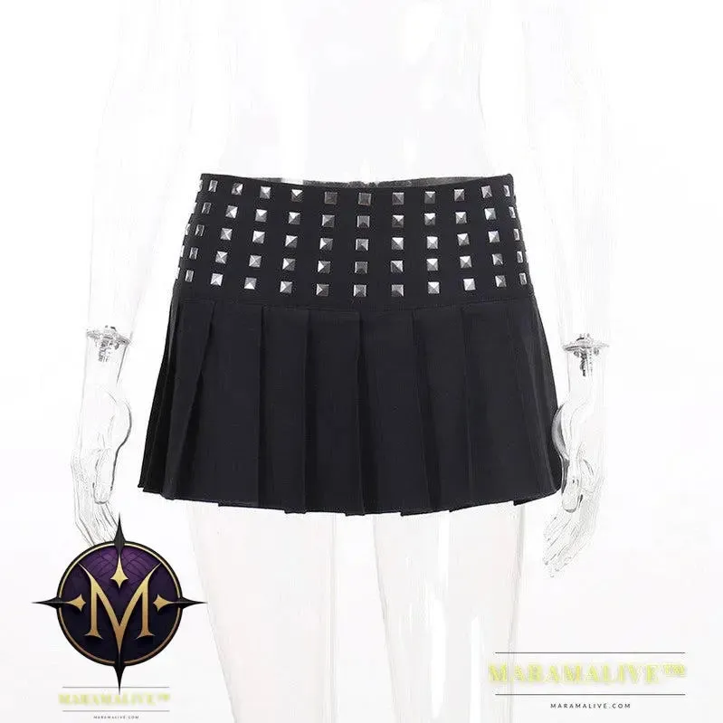 Trendy Studded High Stretch Black Pleated Skirt