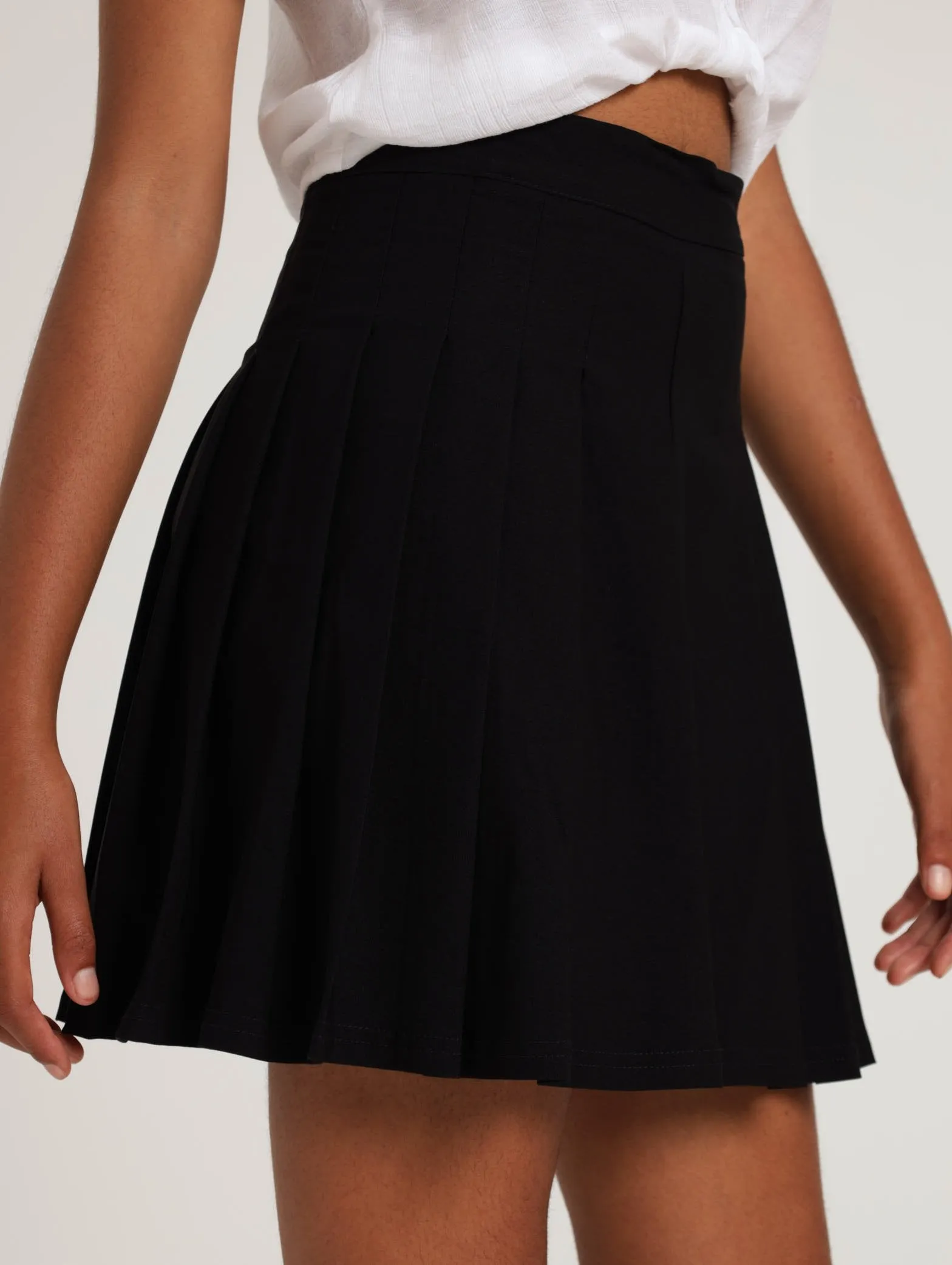 Twill Pleated Skirt - Black