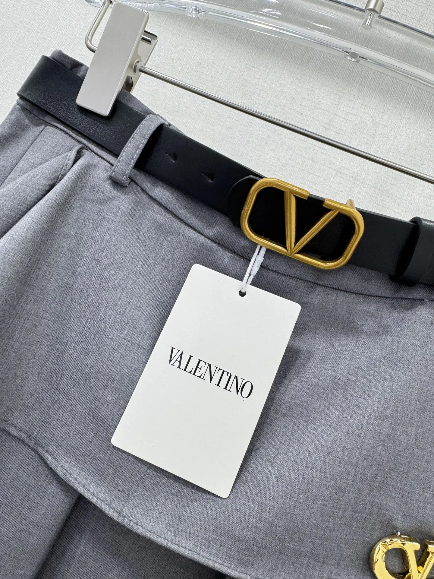 VT 25 new irregular pleated skirt