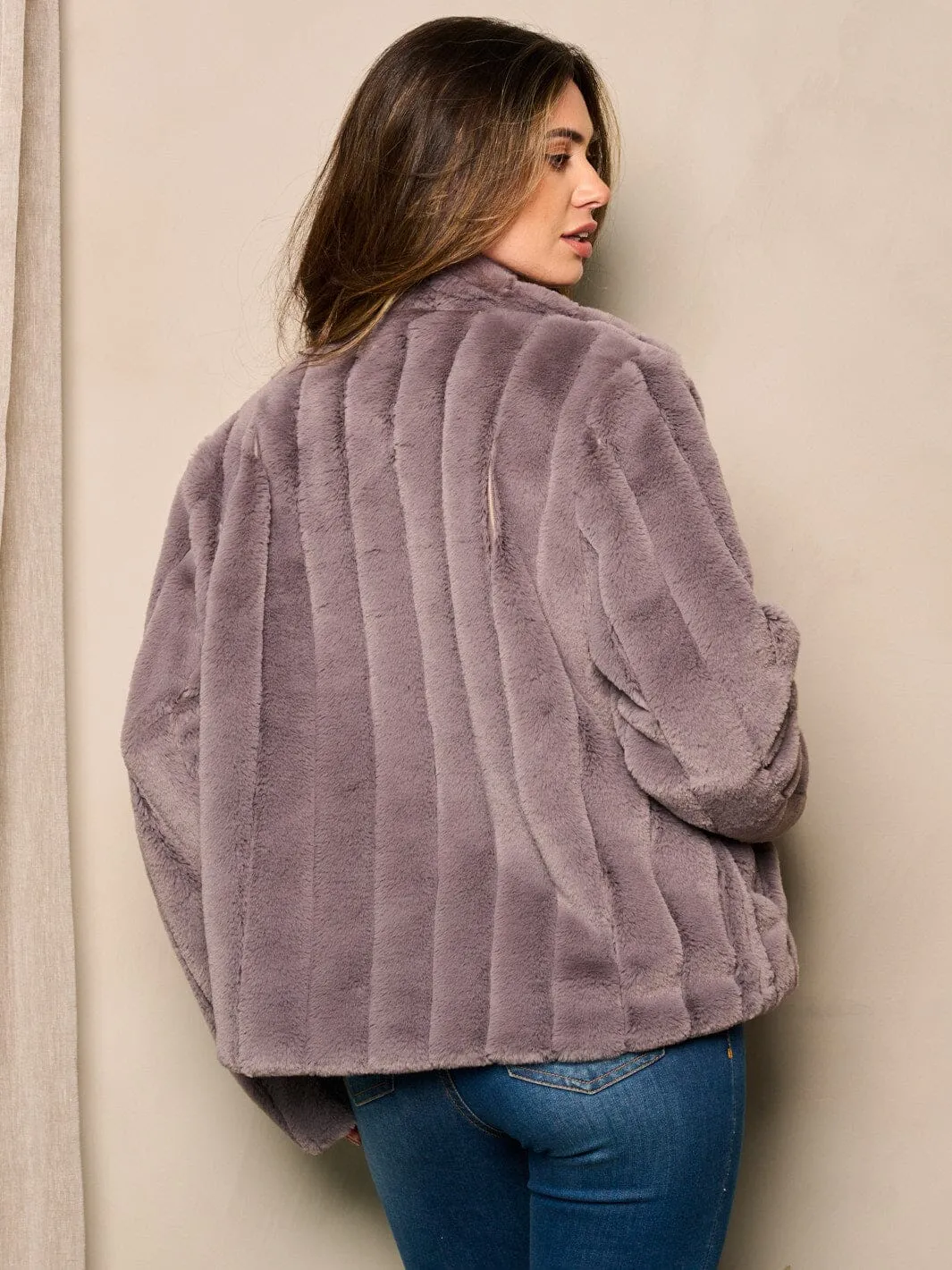 WOMEN'S LONG SLEEVE POCKETS BUTTON CLOSURE JACKET